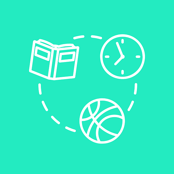 Buch, Uhr, Ball
